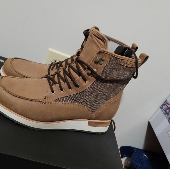 Size 10.5 womens  merrell - Picture 5 of 7